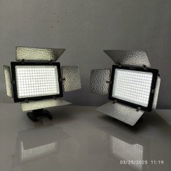 Professional LED Lights for Video and Photography (Yongnuo YN160)