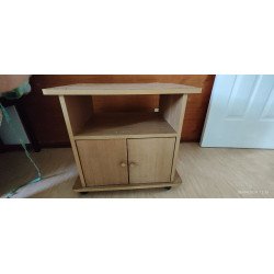 2-Door Movable TV Rack